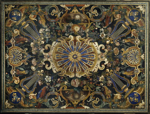 Plateau en mosaïque (sur son piétement)