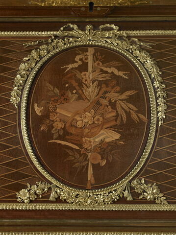 Secrétaire à cylindre de la reine Marie-Antoinette aux Tuileries, image 4/16