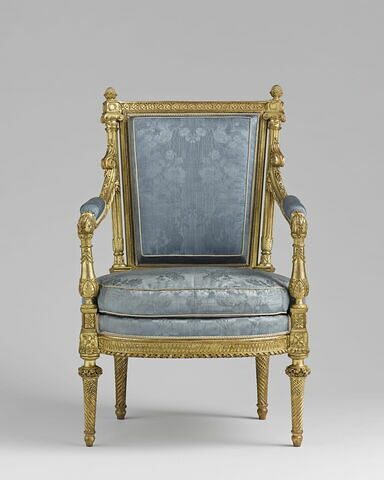 Fauteuil, d'un ensemble de trois fauteuils et trois chaises en demi cabriolet (avec OA 9452 B, C et OA 9452 D, E, F), image 2/12
