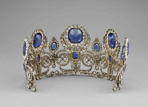 Diadème de la parure de la reine Marie-Amélie et de la Reine Hortense, image 2/3