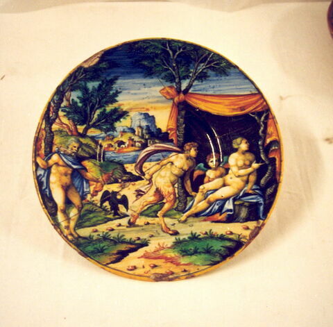 Assiette : Jupiter et Antiope