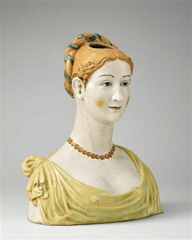 Buste de femme, image 2/2