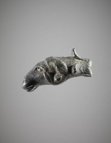 Statuette : Tête de bélier, image 2/2
