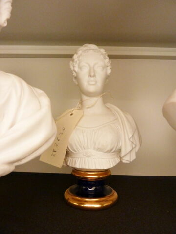 Buste : duchesse de Berry