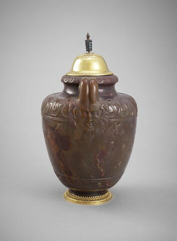 Vase, image 3/5