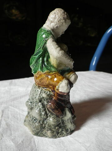 Statuette : Joueur de cornemuse, image 4/5