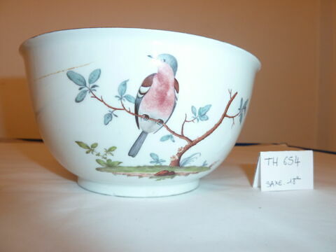 Pièce d'un cabaret (TH 621 à 655) : tasse