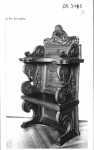 Stalle, image 8/8