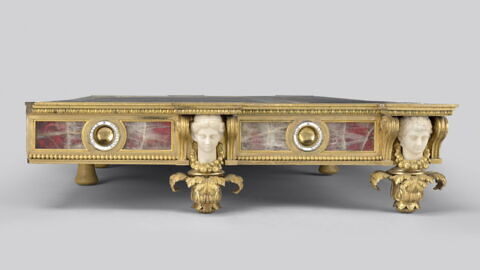 Plateau de surtout, image 26/27