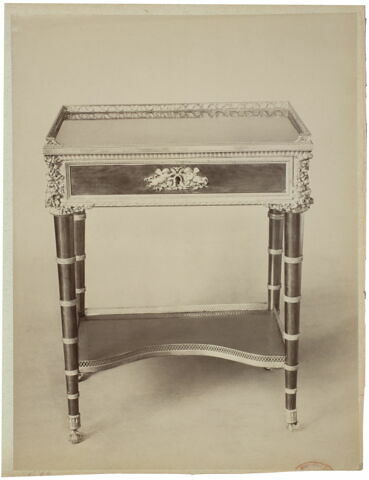 Table à ouvrage, image 14/14