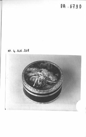 Bonbonnière ronde, image 2/2