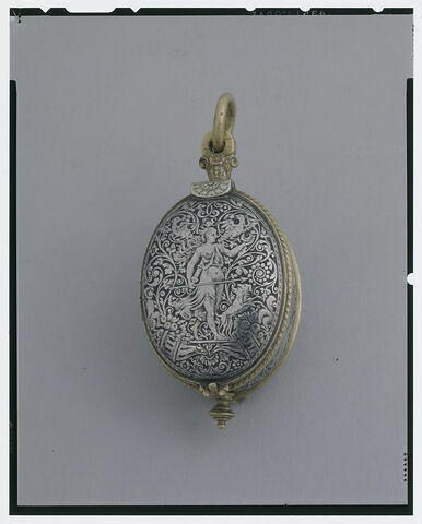 Montre ovale, image 12/12