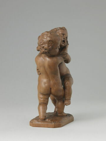 Statuette en buis : enfants luttant, image 12/13