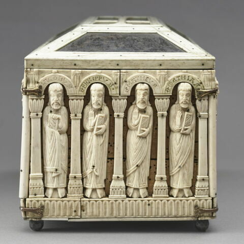 Coffret : la Vierge à l'Enfant et les Rois mages, le Christ et les apôtres, image 4/12