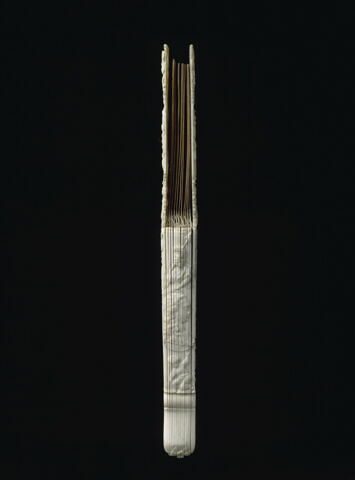 Eventail : Louis XVI rétablissant le Parlement à son avènement (1774), image 12/12