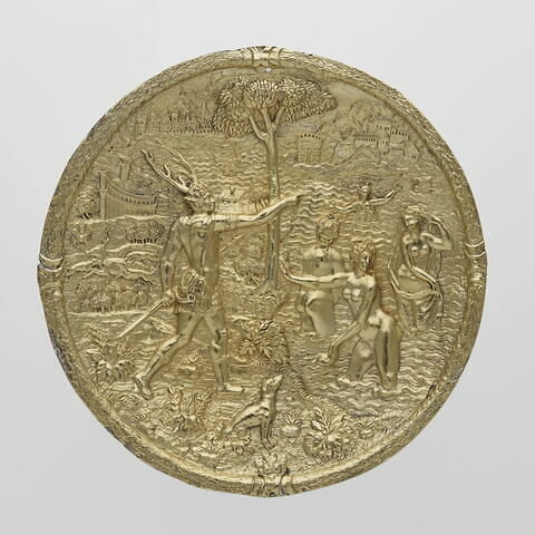 Fond de coupe en argent doré : Diane et Actéon