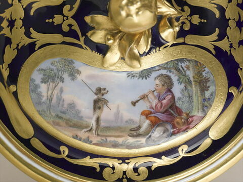 Couvercle de l'écuelle ronde, image 3/11
