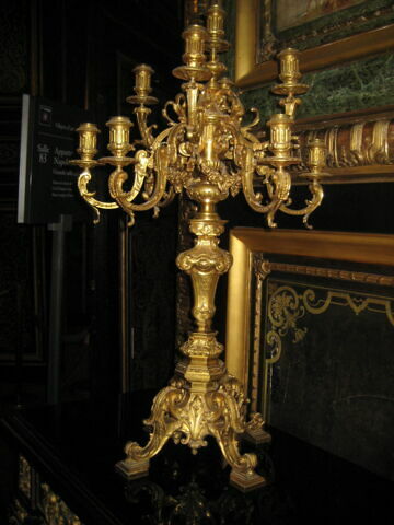 Candélabre à onze lumières