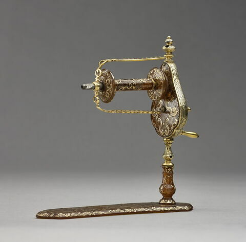 Rouet miniature, image 1/10