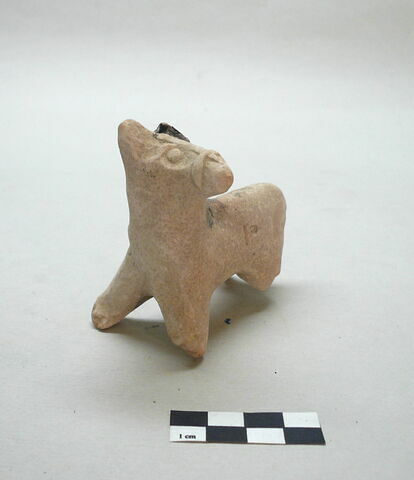 figurine, image 2/2