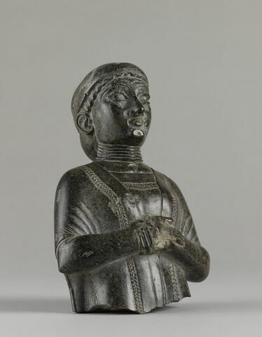 Femme à l'écharpe, image 7/10