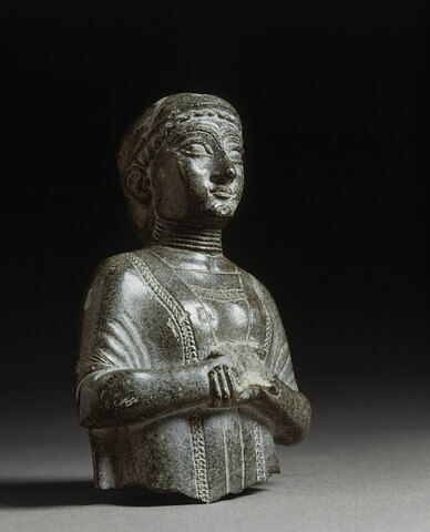 Femme à l'écharpe, image 9/10