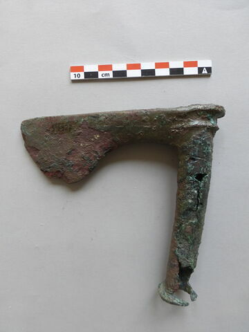 hache, image 2/2