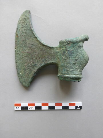 hache, image 2/2