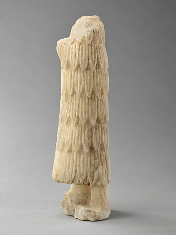 statue, image 3/14