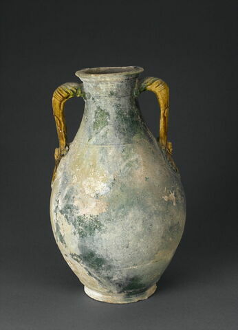vase, image 2/2