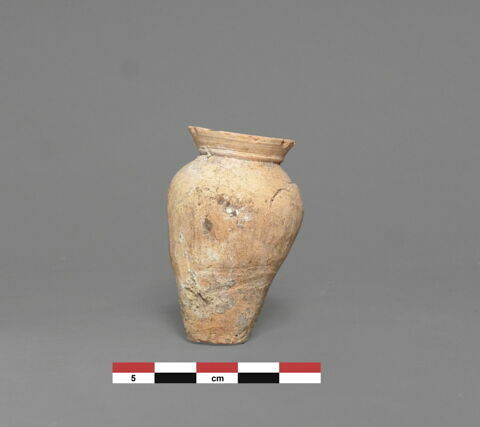 vase, image 1/1