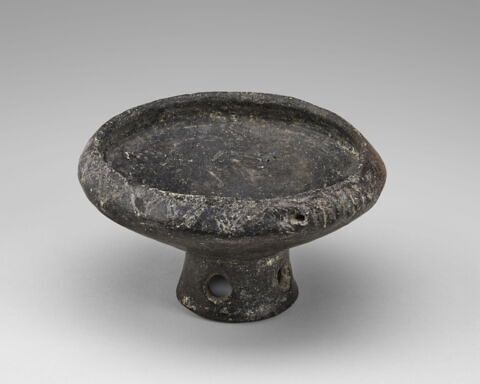 vase, image 2/7