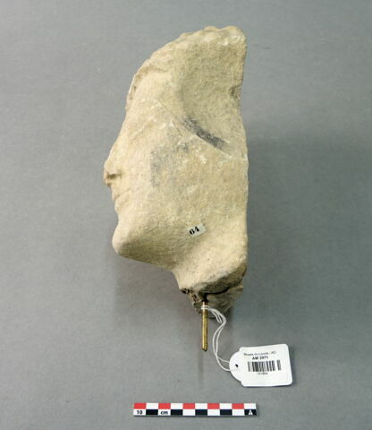 statue, image 5/7