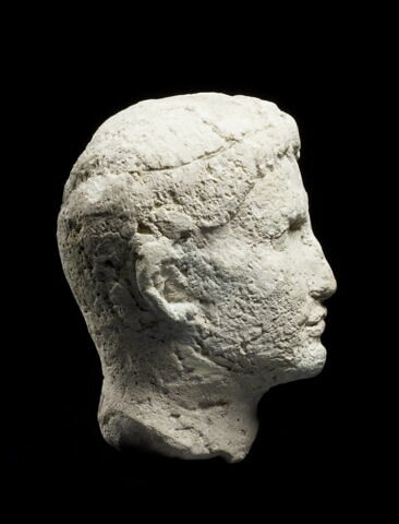 statue, image 4/9