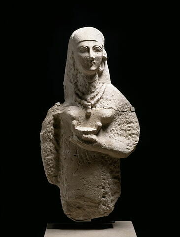 statue, image 3/4