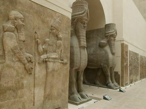 relief mural, image 16/21