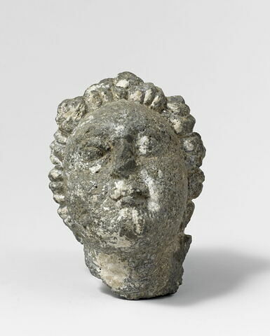 statue, image 2/3