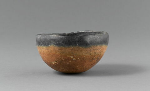 vase, image 4/4
