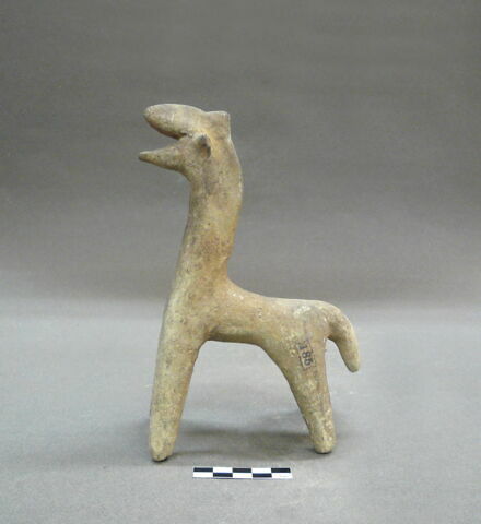 figurine, image 2/3