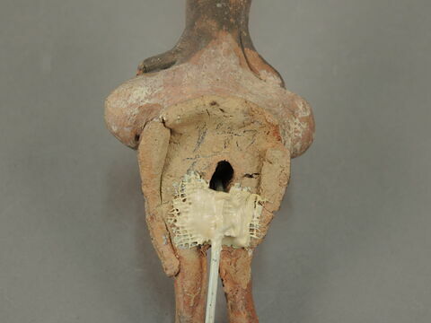 goulot de vase ; figurine, image 2/5