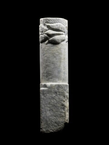 stèle, image 3/6