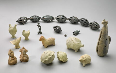 pendentif ; pendeloque ; grelot, image 2/3
