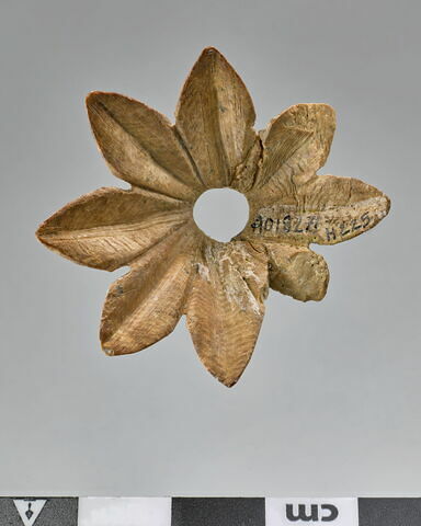 incrustation de meuble, image 2/2
