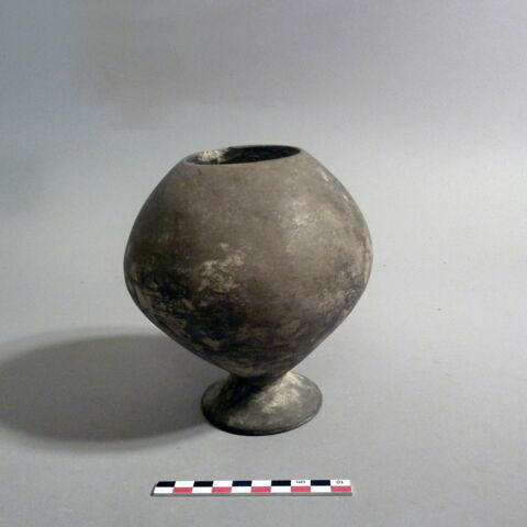 vase