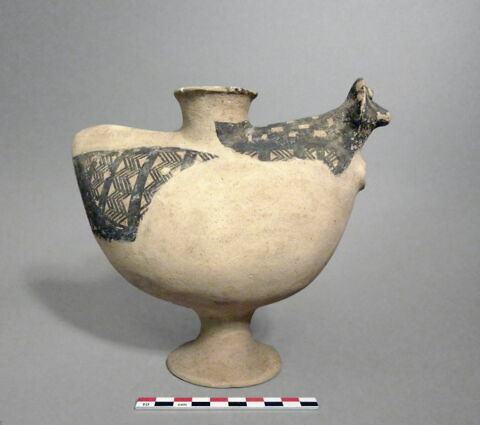 vase, image 4/4