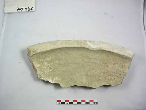 vase, image 3/3