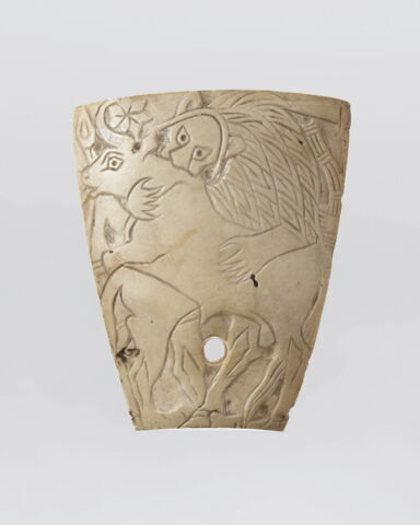 incrustation de meuble ; plaque