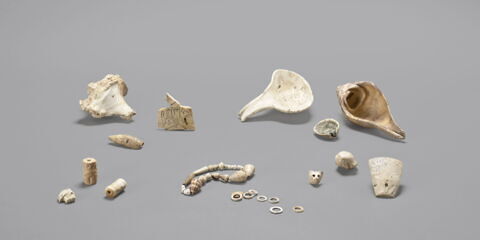 incrustation de meuble ; plaque, image 3/4