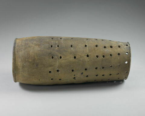 vase  ; élément de canalisation  ; brasero, image 2/7