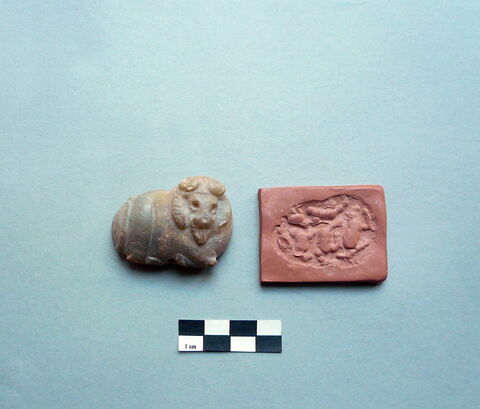 cachet, image 2/2